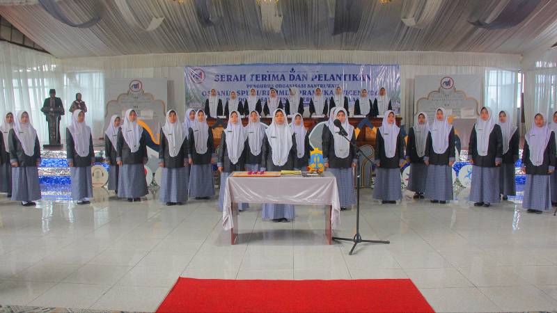 Serah Terima Jabatan & Pelantikan Pengurus Organisasi Santri Nurul Ikhlas